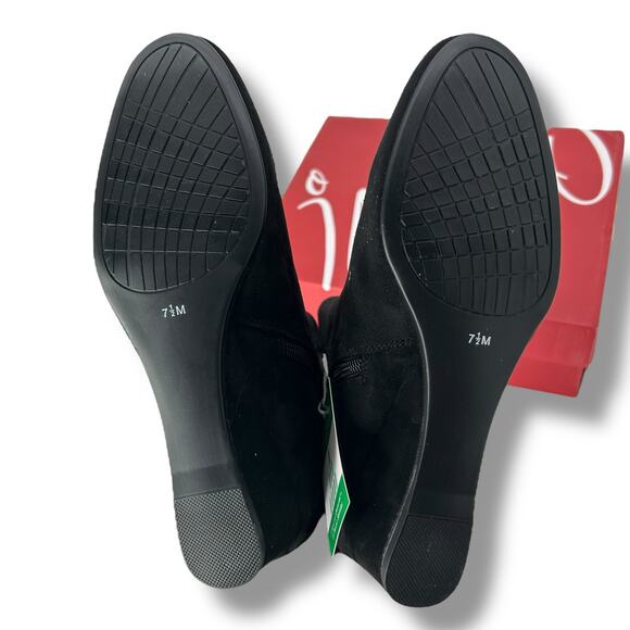 NEW Impo Suede Wedge Booties Size 7 Black Buckle Ankle Boot Comfort Heels - Picture 12 of 13